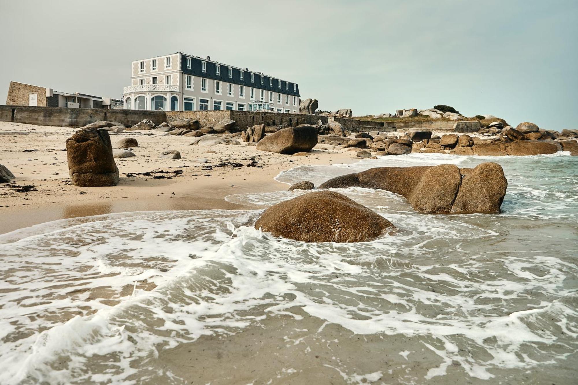 Hôtel de la Mer, The Originals Relais Brignogan-Plages Exterior foto